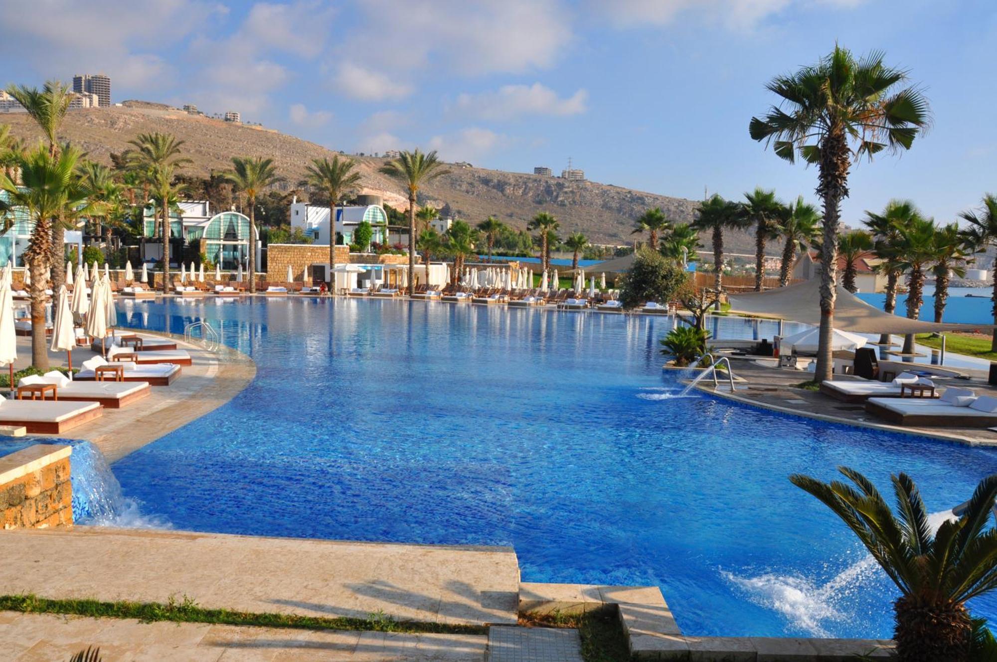 Pangea Beach Resort Jieh Exteriör bild